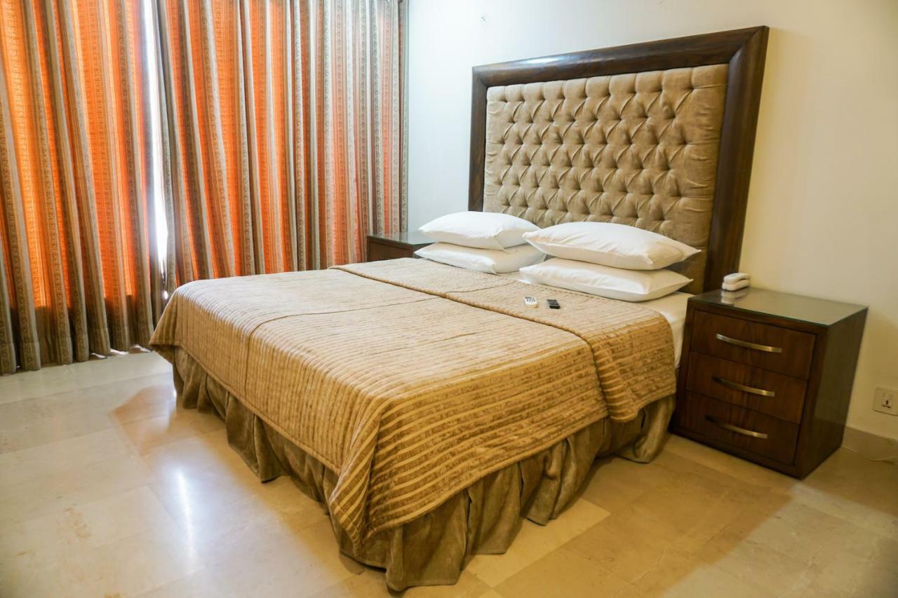 City View Hotel & Restaurant Lahore Eksteriør bilde